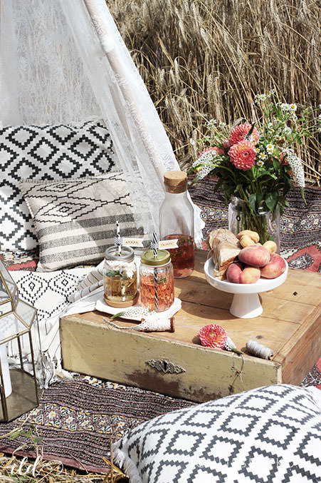 boho-picknick-im-kornfeld