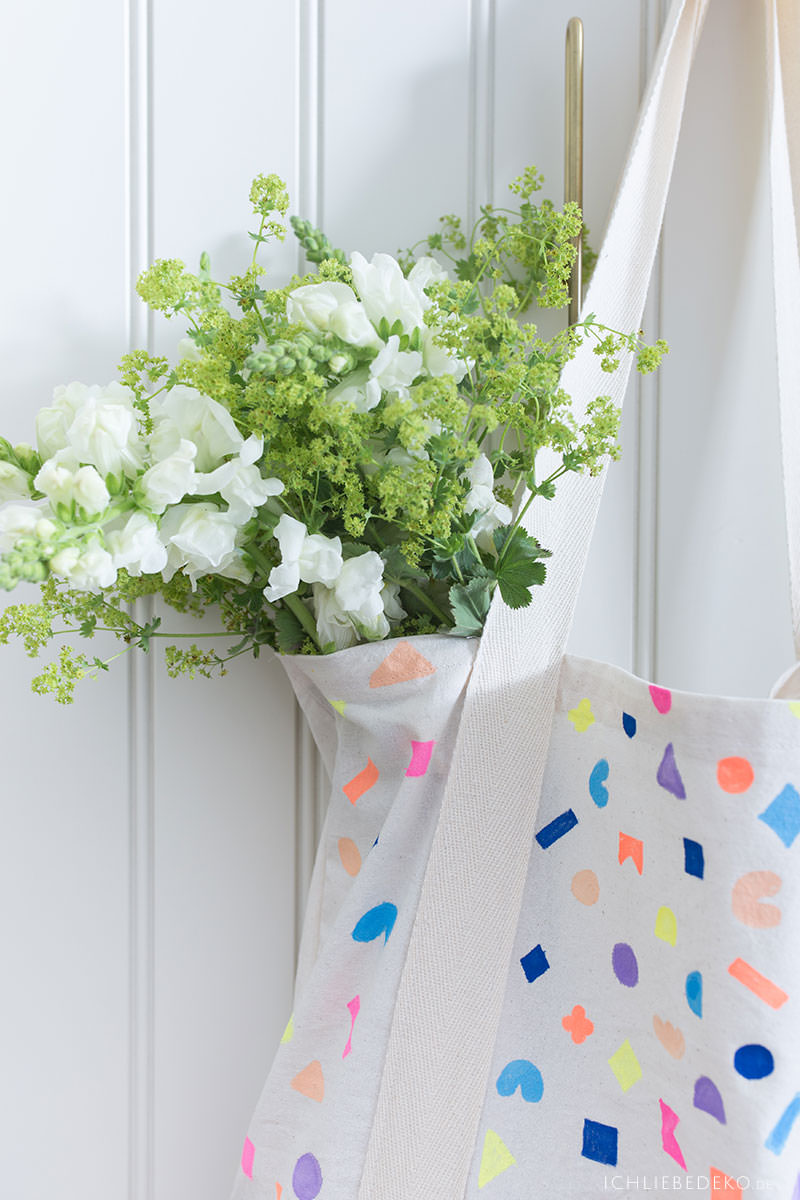 diy-sommertasche-mit-grafischem-muster-details