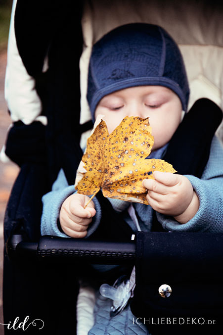 kuscheliges-herbstoutfit-fuer-kleine-jungs