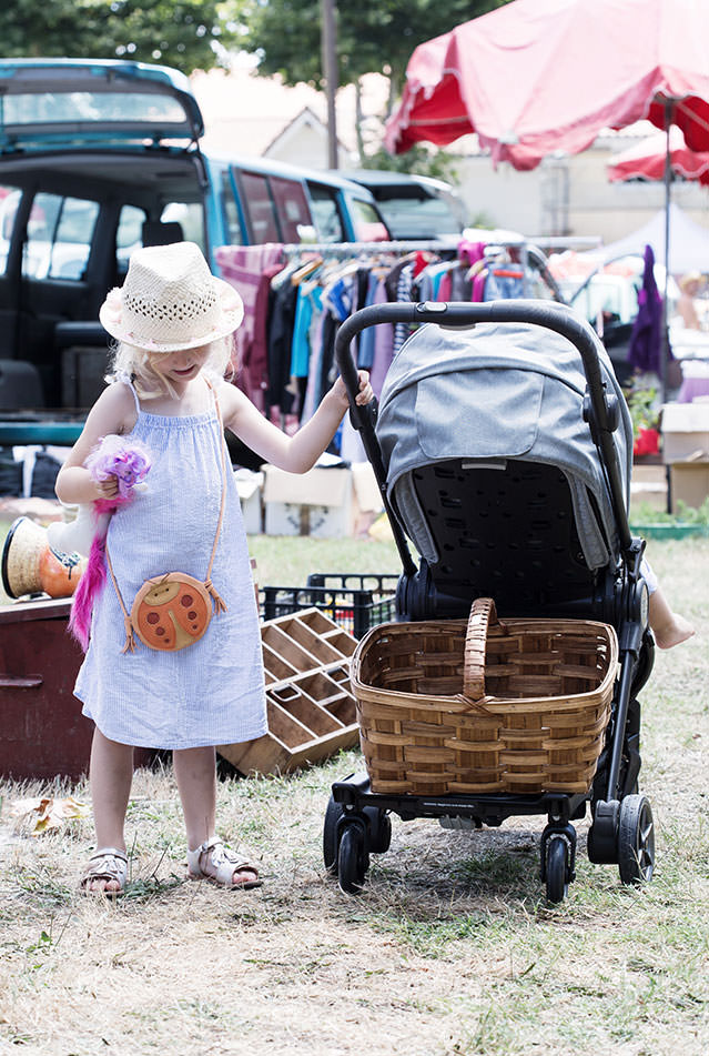 vide-grenier-mit-kindern