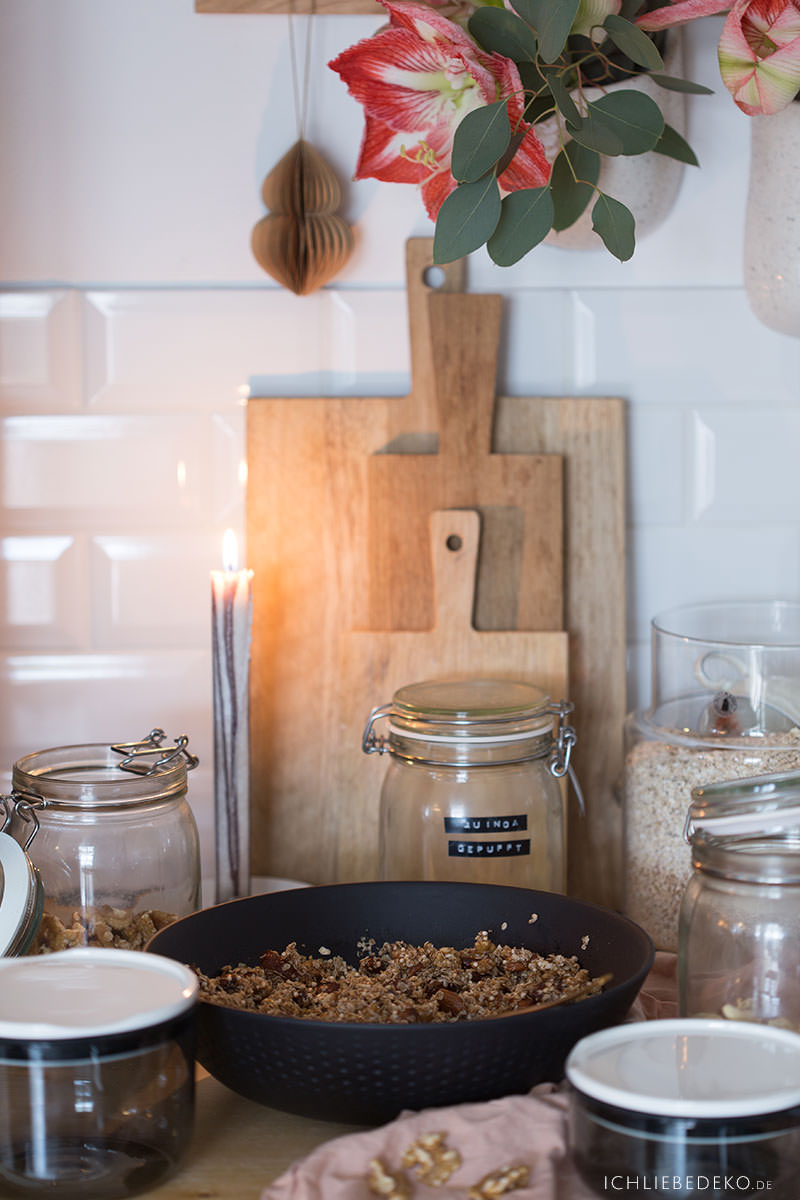 weihnachts-granola