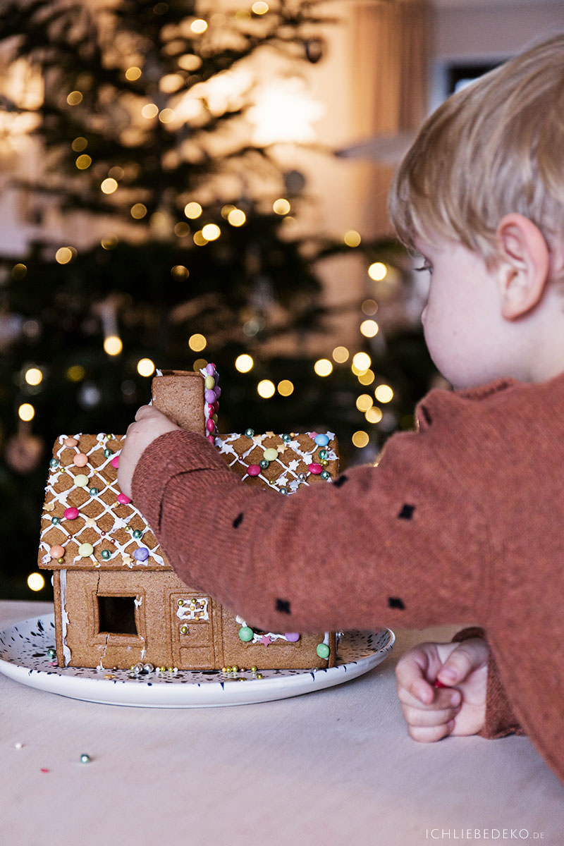 weihnachtstraditionen-mit-kindern